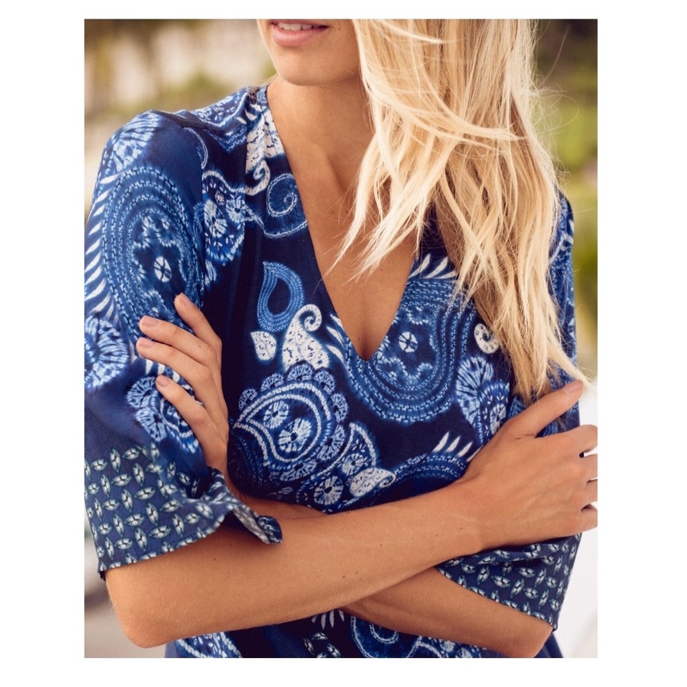 NEW Karen Kane Riviera Border Print Top Woman’s Size Large Blue Paisley Print